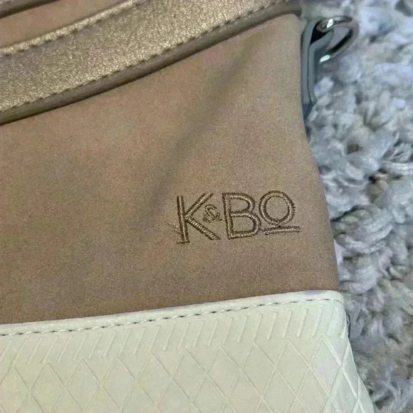 K&Bo crossbody canvas bag - Picture 3 of 9